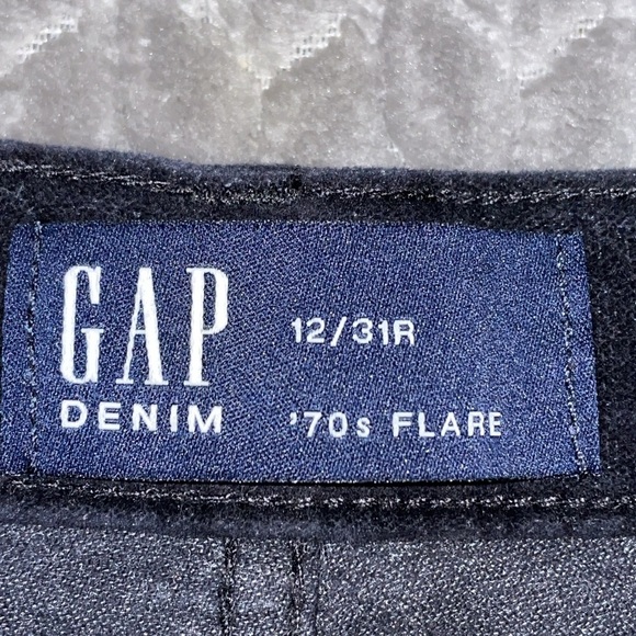 GAP ‘70’s Flare Black Crushed Velvet/Velour Pants.  Size 12/31. - Picture 2 of 11